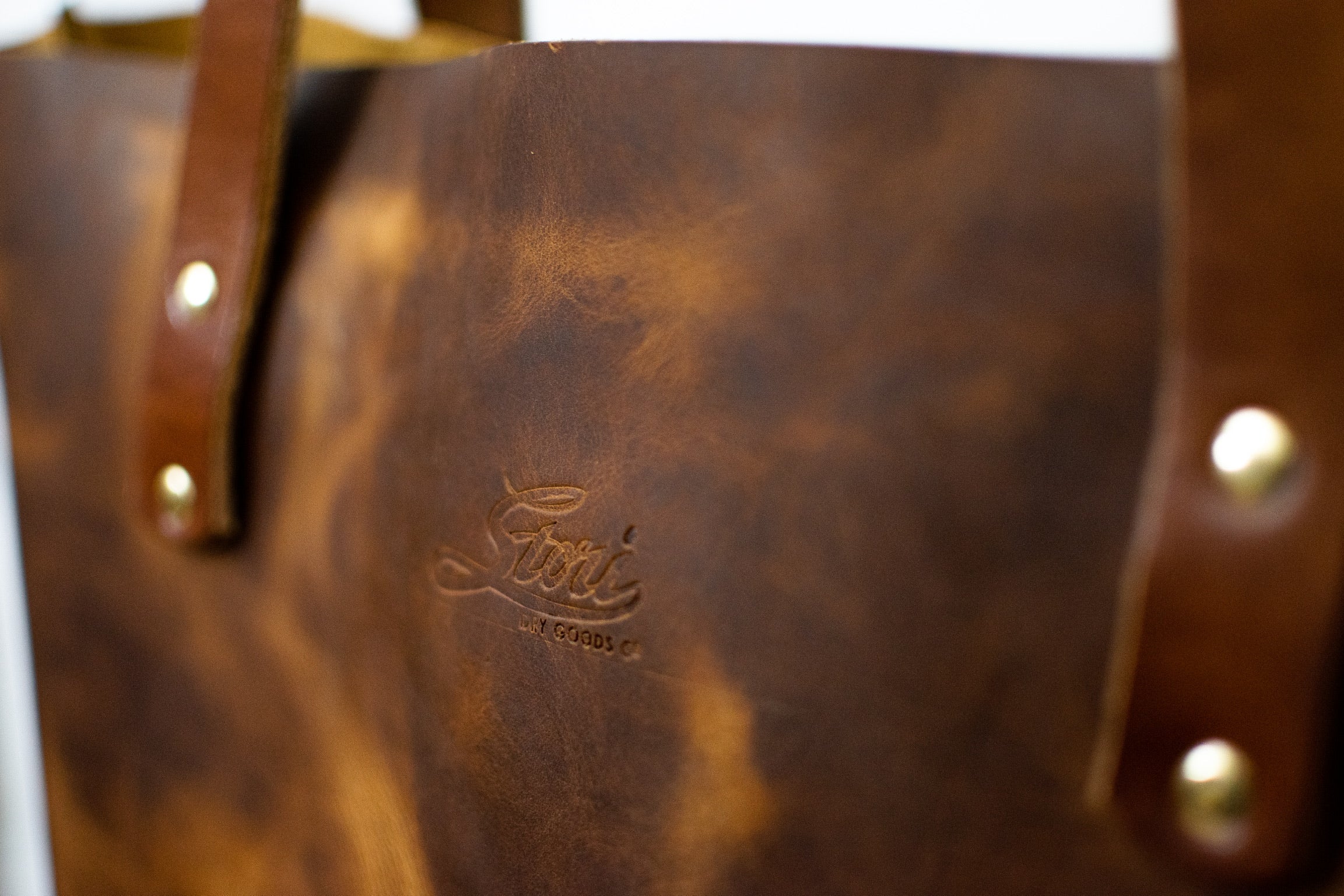 Sunday Tote - English Tan – Stori Dry Goods Co